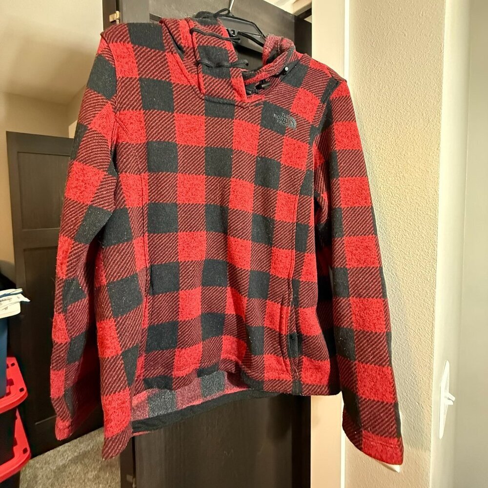 The North Face holiday hoodie - red & black plaid